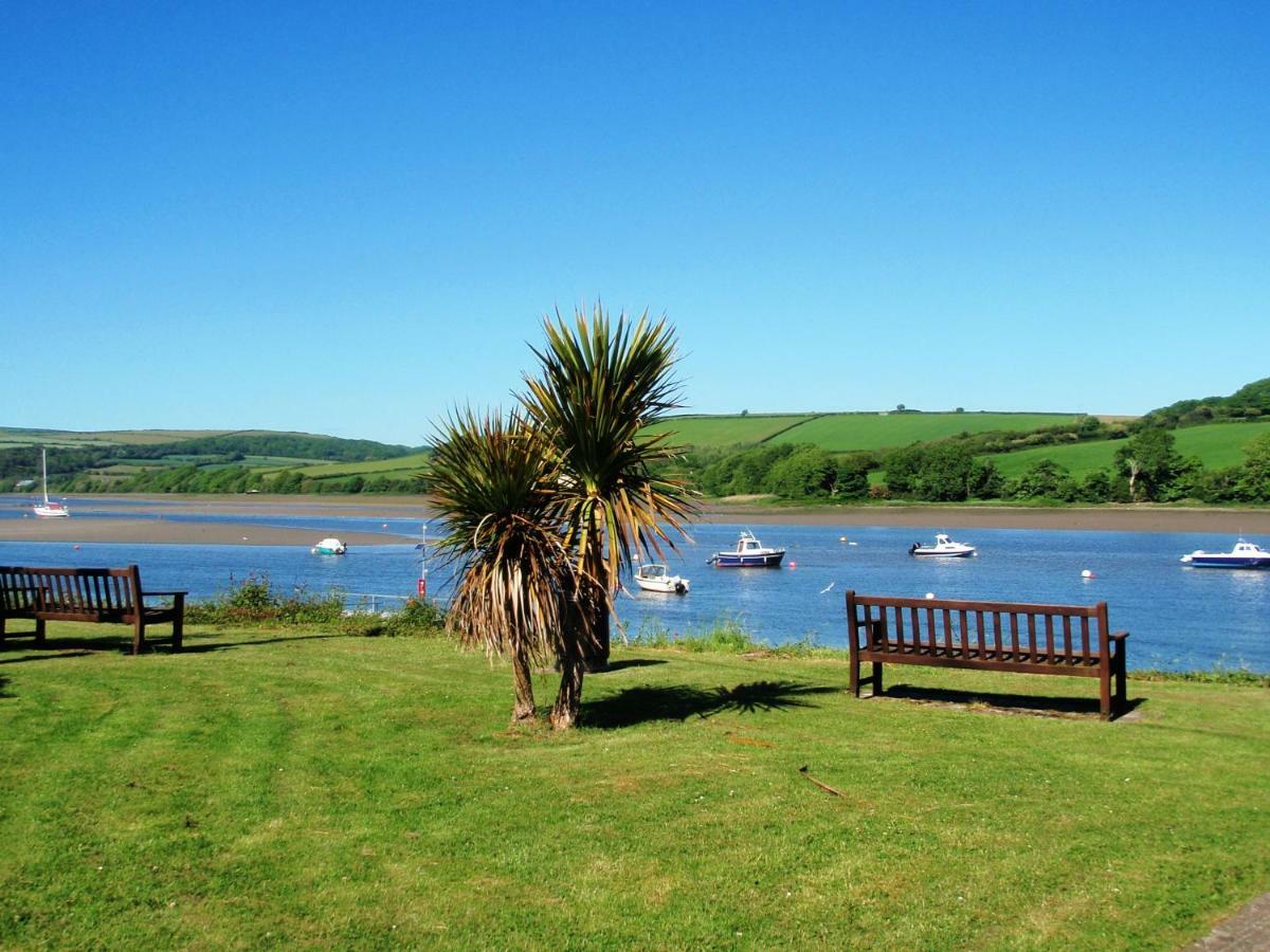 Cardigan Bay Holiday Park Екстериор снимка