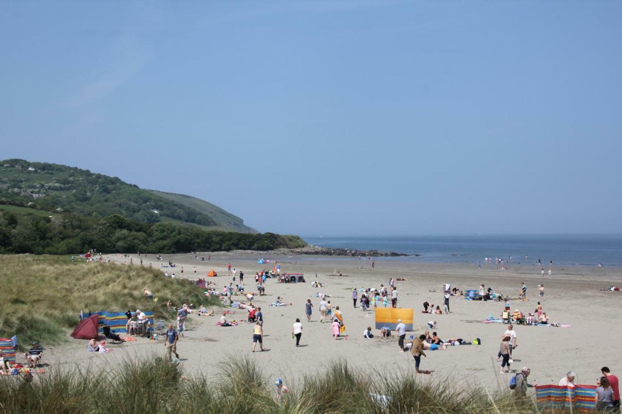 Cardigan Bay Holiday Park Екстериор снимка